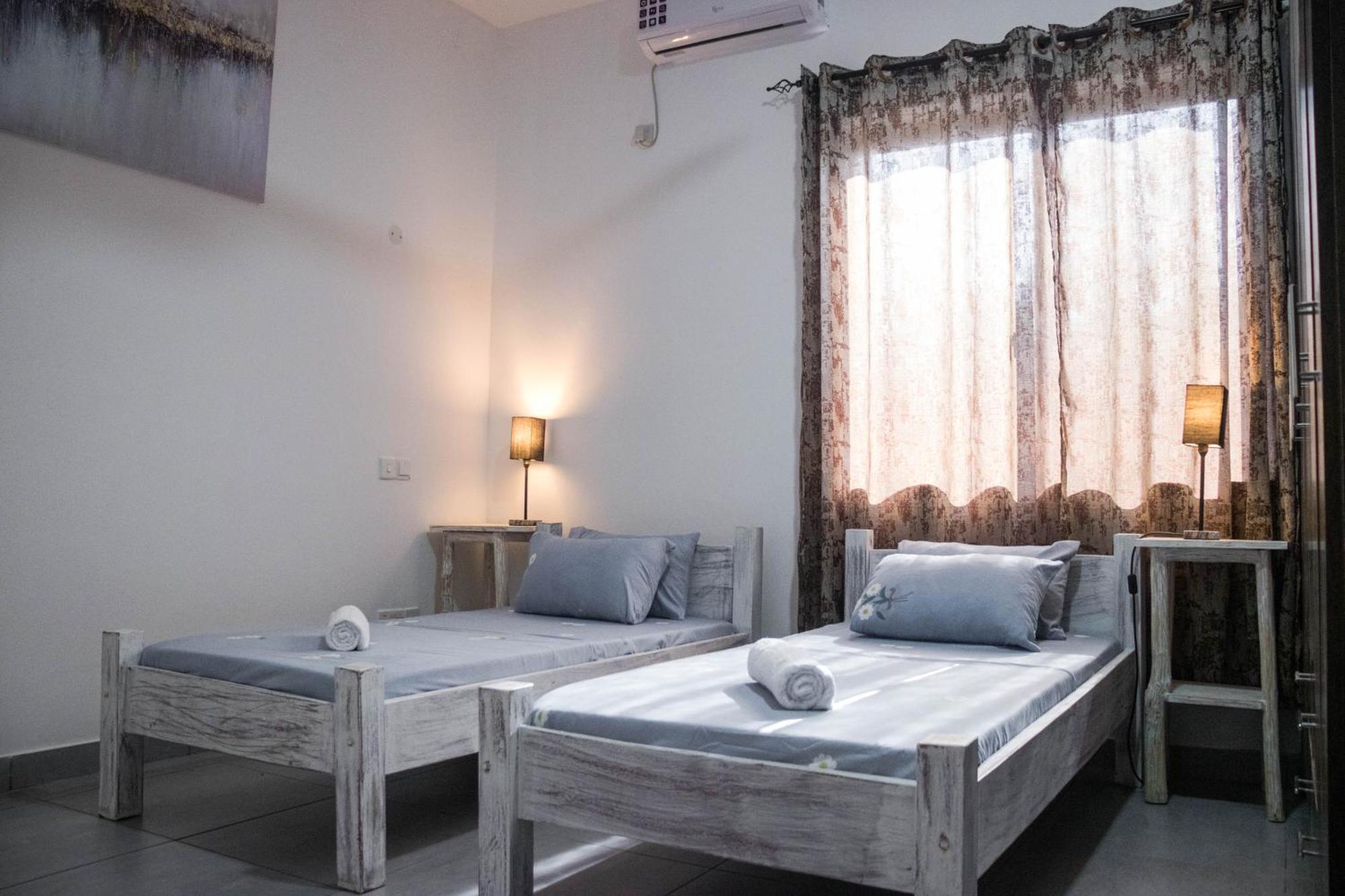 4 U Luxury Bungalows Diani ディアニ・ビーチ エクステリア 写真